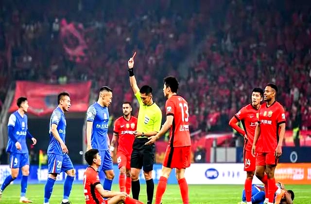 江苏队逆袭胜浙江男篮,打破对手强势 江苏队逆袭胜浙江男篮,打破对手强势